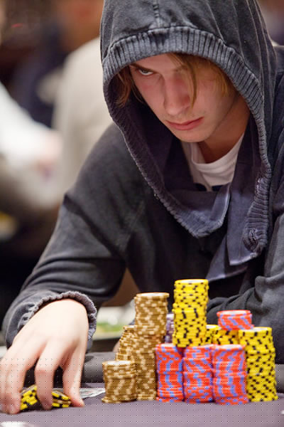 5-viktor-blom