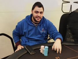 Salvador Soria se reinventa en el día 1B del SuperPrizePool del Casino de Valencia