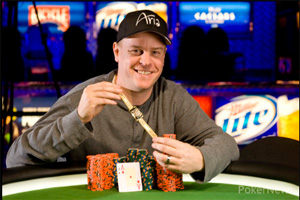 Victoria de Erick Lindgren en el Evento #32 de las WSOP® 2013.