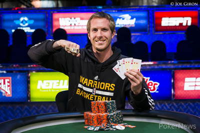 El ganador del evento 42, Michael Drummond.