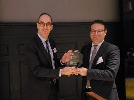 Juan Espinosa gana el premio al mejor regulador europeo de 2018