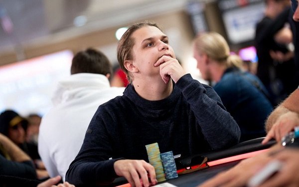 Niklas Astedt busca de nuevo su sexto título en los Super Million$, contra Bonomo, Vousden y Martirosian