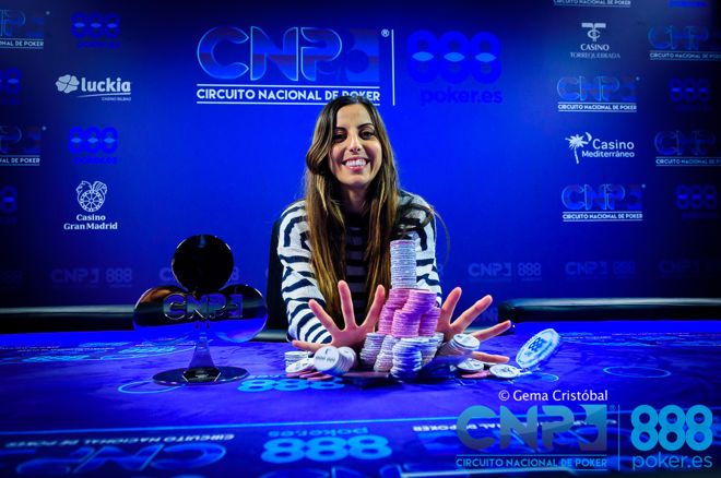 Lucía Navarro ficha por 888Poker
