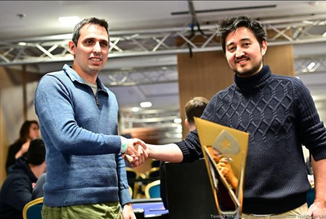 Aido y Seiji pactan en el EPT Praga (Foto: PokerNews)