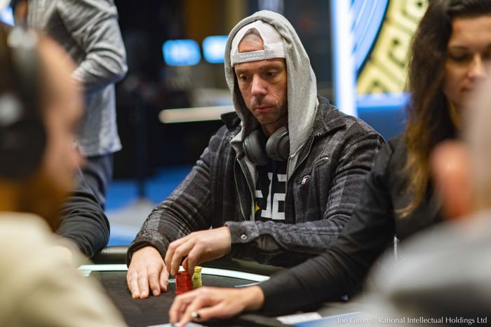 Matt Berkey apalea a Nik Airball en vísperas de su estreno en High Stakes Poker